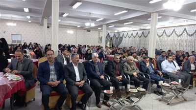 برگزاری ضیافت خانوادگی شهرستان بجستان با حضور ۴۰۰ بازنشسته و خانواده آنها