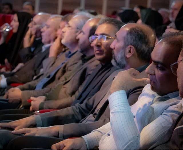 برگزاری ضیافت خانوادگی بازنشستگان نیروهای مسلح شهرستان اصفهان به همراه خانواده‌های آن‌ها