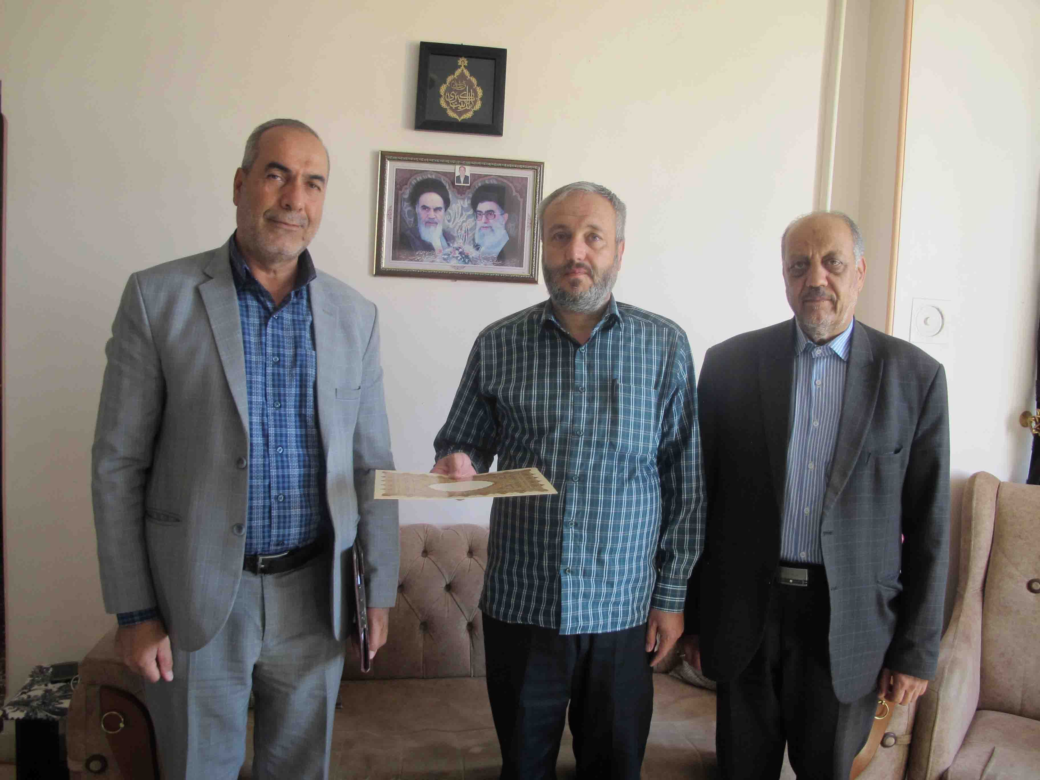 دیدار رئیس کانون بازنشستگان استان مرکزی با ۶ نفر از پیشکسوتان