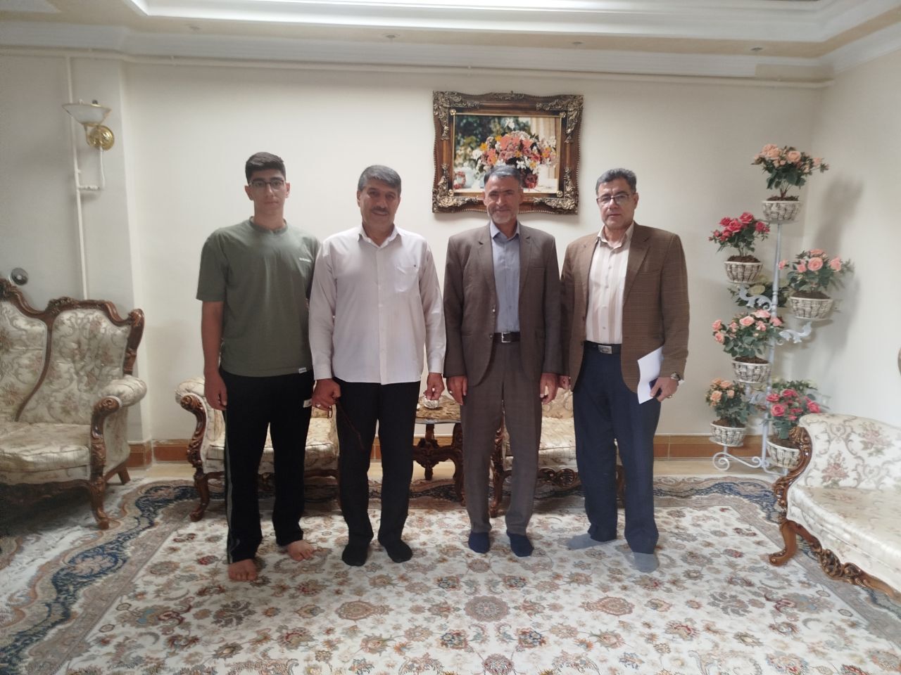 دیدار با ۸ پیشکسوت بازنشسته استان کرمانشاه