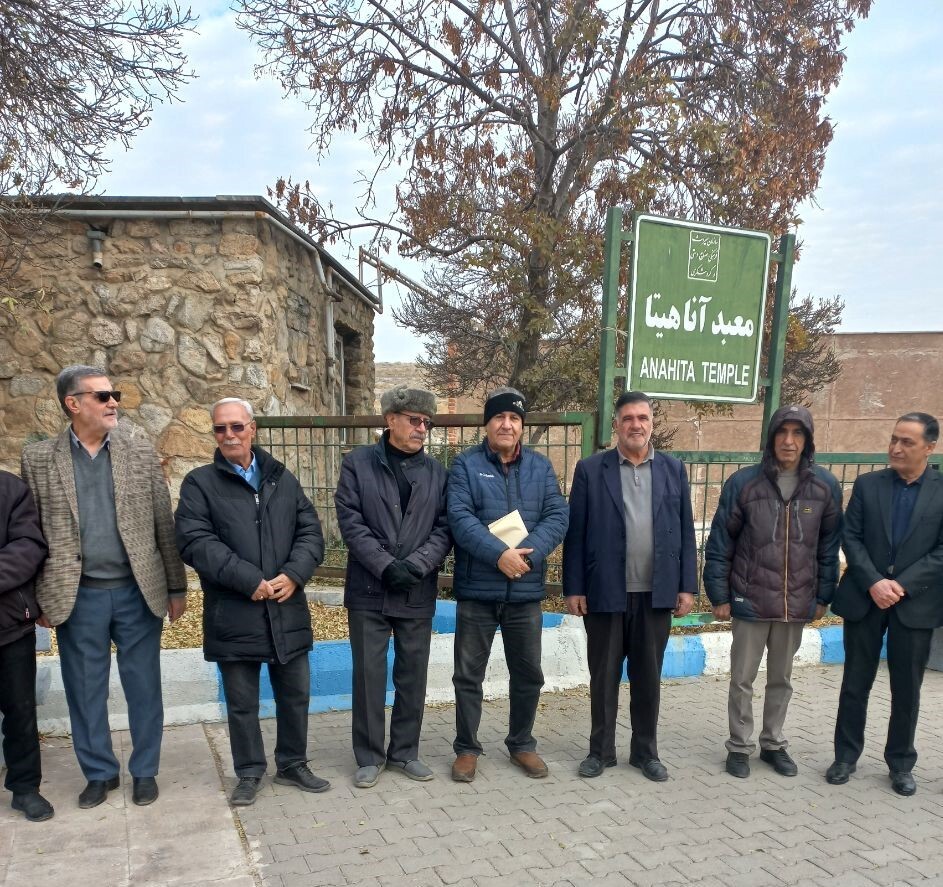 همایش پیاده روی خانوادگی نیروهای مسلح شهرستان کنگاور استان کرمانشاه