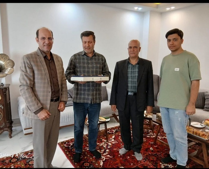 دیدار با ۱۶ پیشکسوت بازنشسته شهرستان بناب