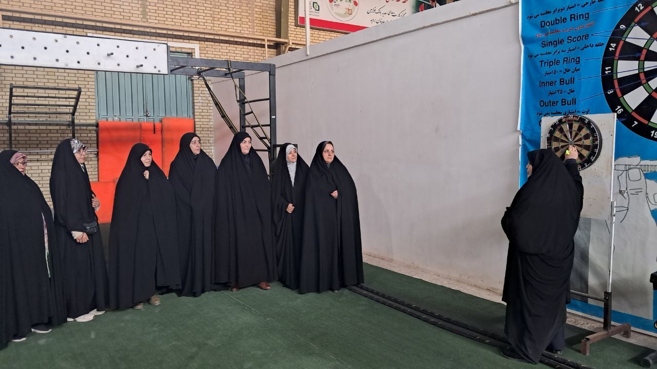 برگزاری مسابقات ورزشی بانوان پیشکسوت انتظامی استان اصفهان