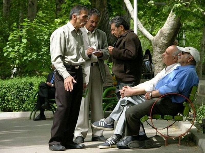 پرداخت وام ۵۰ میلیون تومانی بازنشستگان کشوری از نیمه خرداد آغاز می‌شود