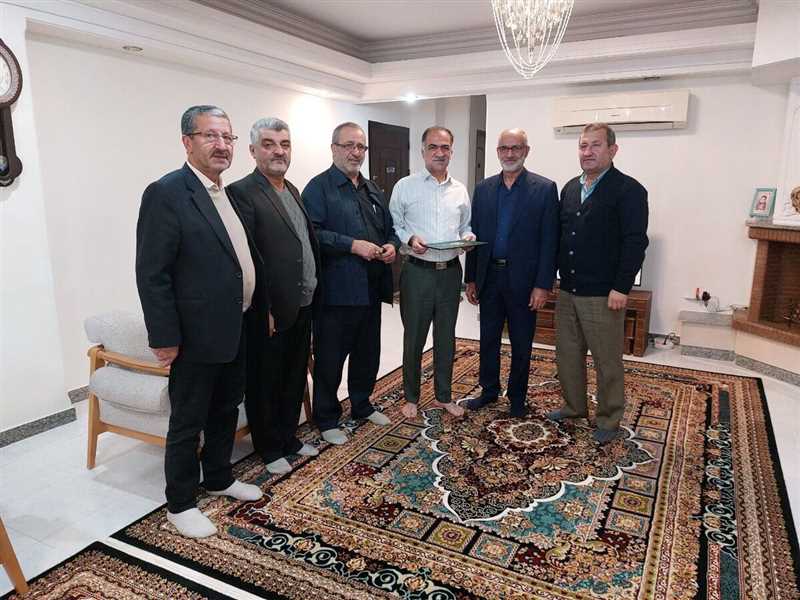 دیدار و تکریم از ۴ بازنشسته انتظامی در شهرستان ساری