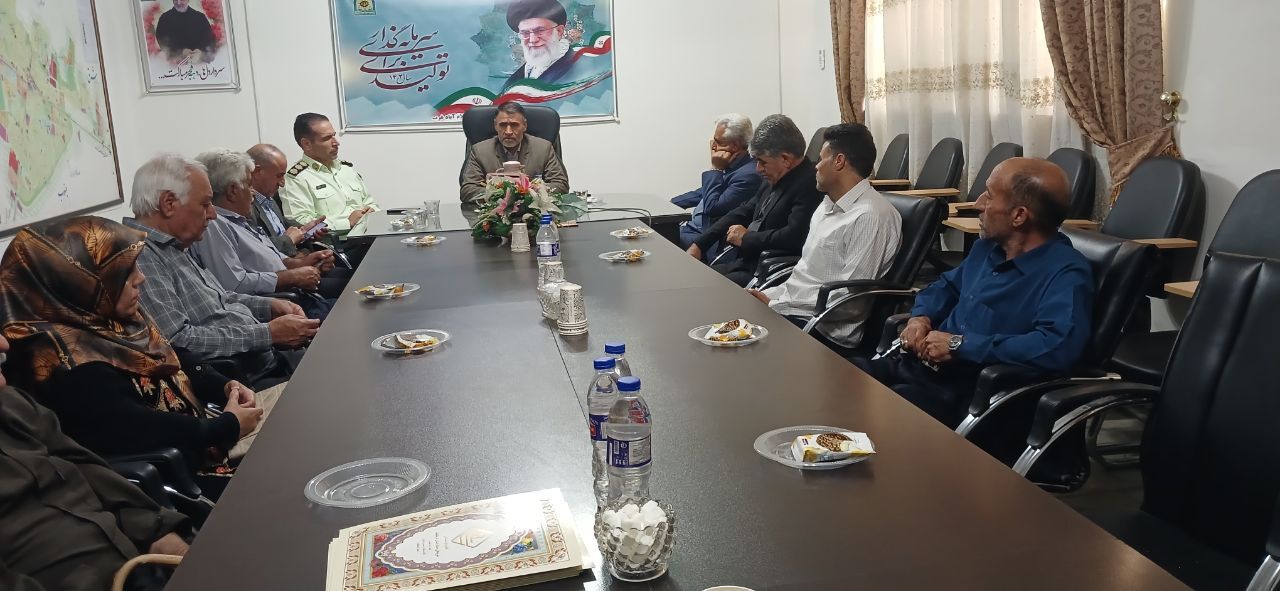 دیدار با ۱۰ پیشکسوت بازنشسته شهرستان اسلام آباد غرب استان کرمانشاه