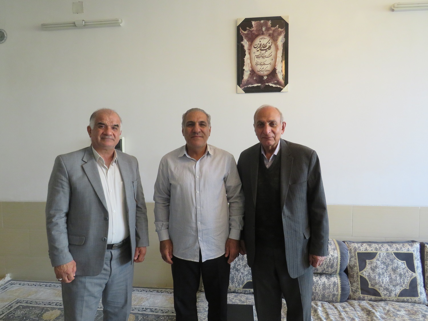 دیدار صمیمی با ۴۰ نفر از بازنشستگان و مستمری بگیران شهرستان یزد