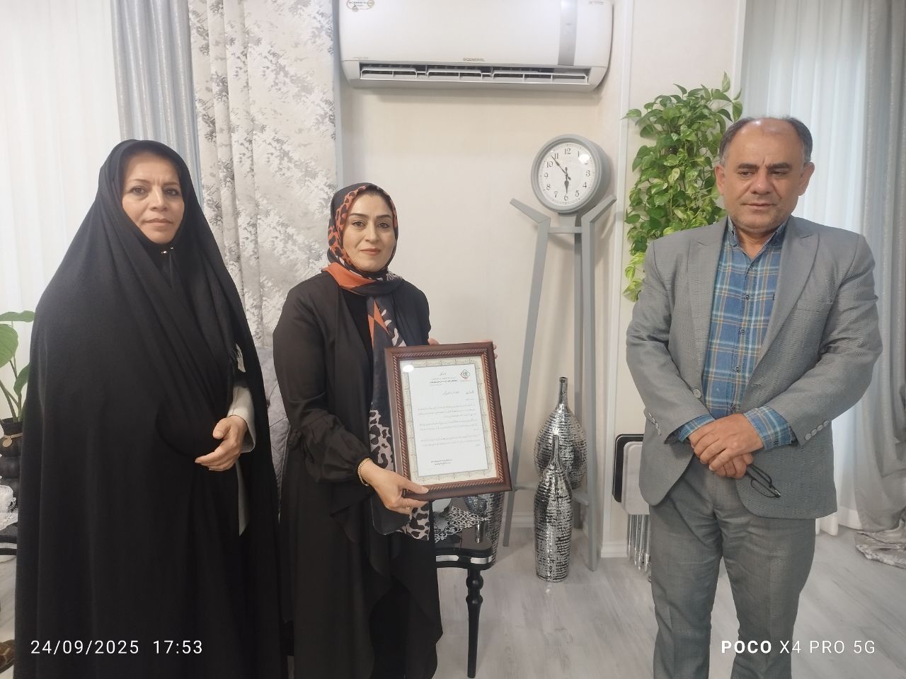 دیدار مدیر ارشد اداره بازنشستگی نیرو‌های مسلح استان البرز با ۵ نفر از بازنشستگان فراجا استان البرز