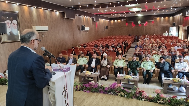 چهارمین جلسه قرارگاه تابان استان با تجلیل از خانواده‌های معظم شهدا، ایثارگران و پیشکسوتان در لنگرود برگزار شد