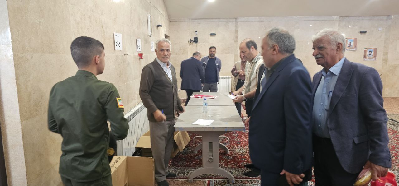 اجرای همایش پیاده روی پیشکسوتان انتظامی شهرستان تبریز بهمراه خانواده