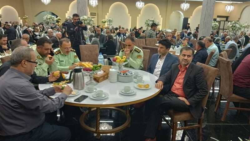 برگزاری ضیافت خانوادگی شهرستان ساری با حضور ۲۵۰ بازنشسته و خانواده آنها