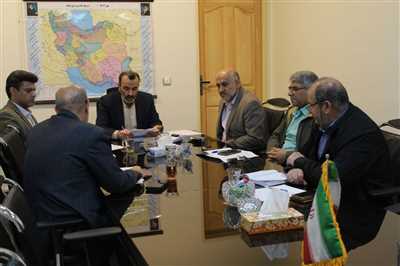 کمیسیون رسیدگی به وضعیت ۱۳ نفر از معسرین بازنشسته و مستمری بگیر استان لرستان