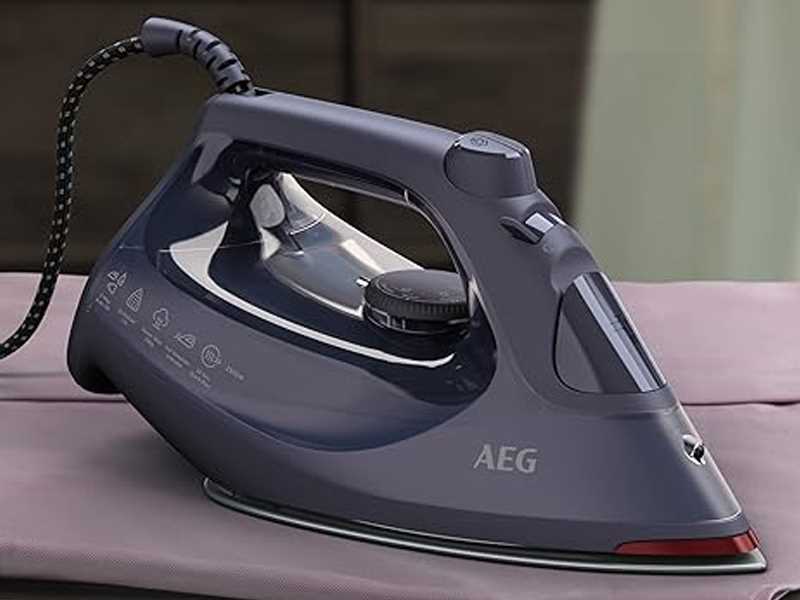 اتو بخار آ ا گ مدل s16 